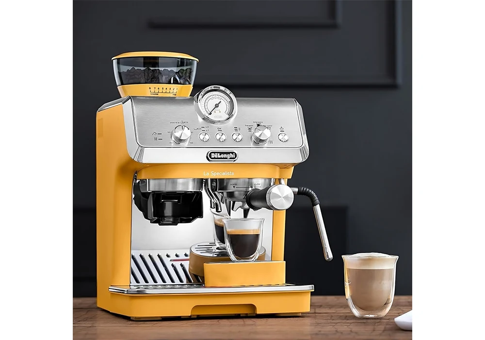 Expresso La Specialista Arte Yellow + Kit Barista Delonghi (EC9155.YE) Boissons (Café, Thé, Jus) Votre Magasin de Meuble et Électroménager à La Réunion !