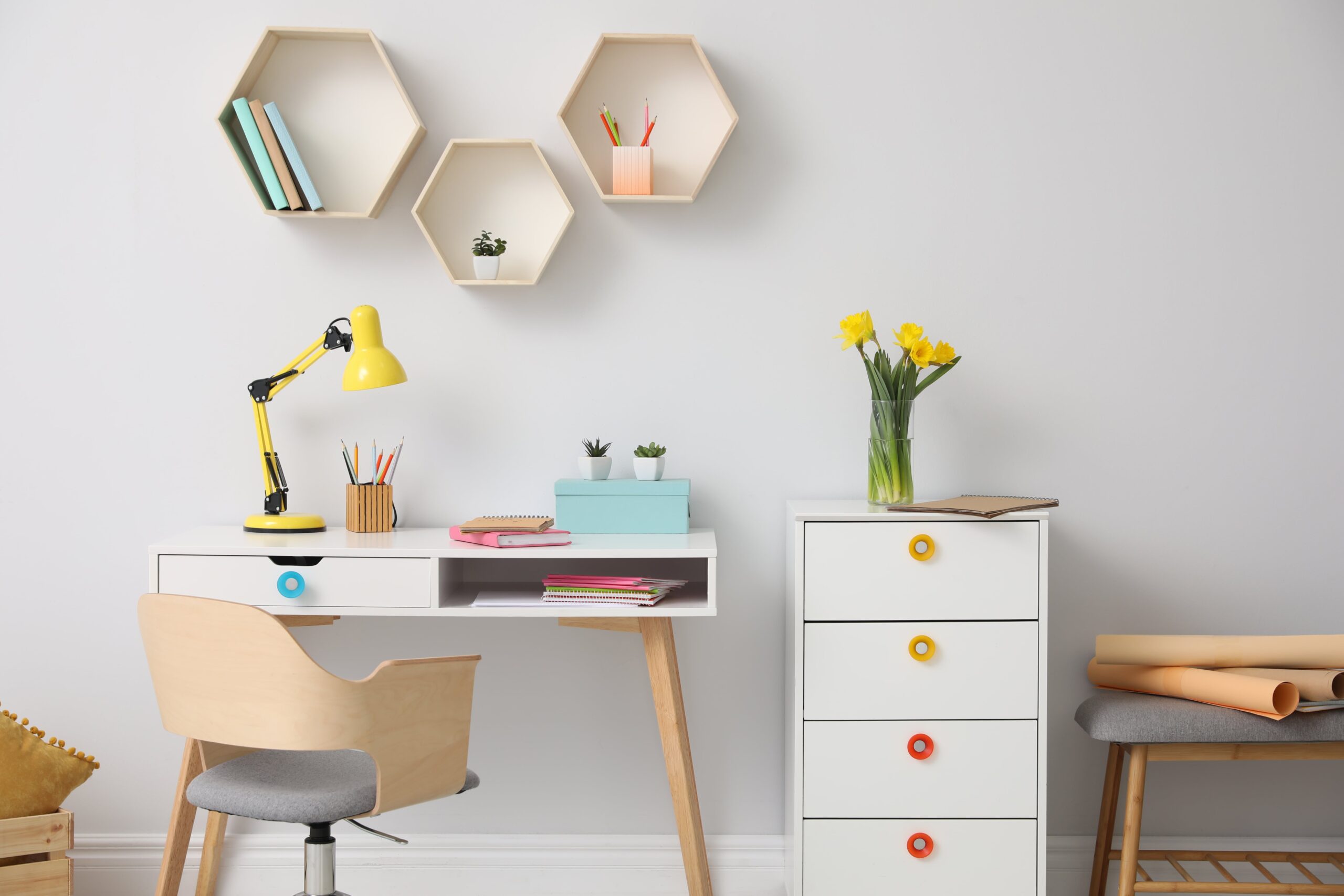 stylish-room-interior-with-modern-comfortable-workplace-min