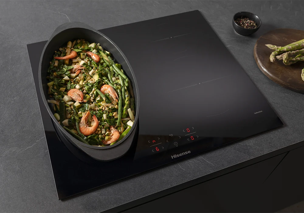 Table de Cuisson 4 Feux Induction Hisense (HI6421BSC) Cuisson Votre Magasin de Meuble et Électroménager à La Réunion !